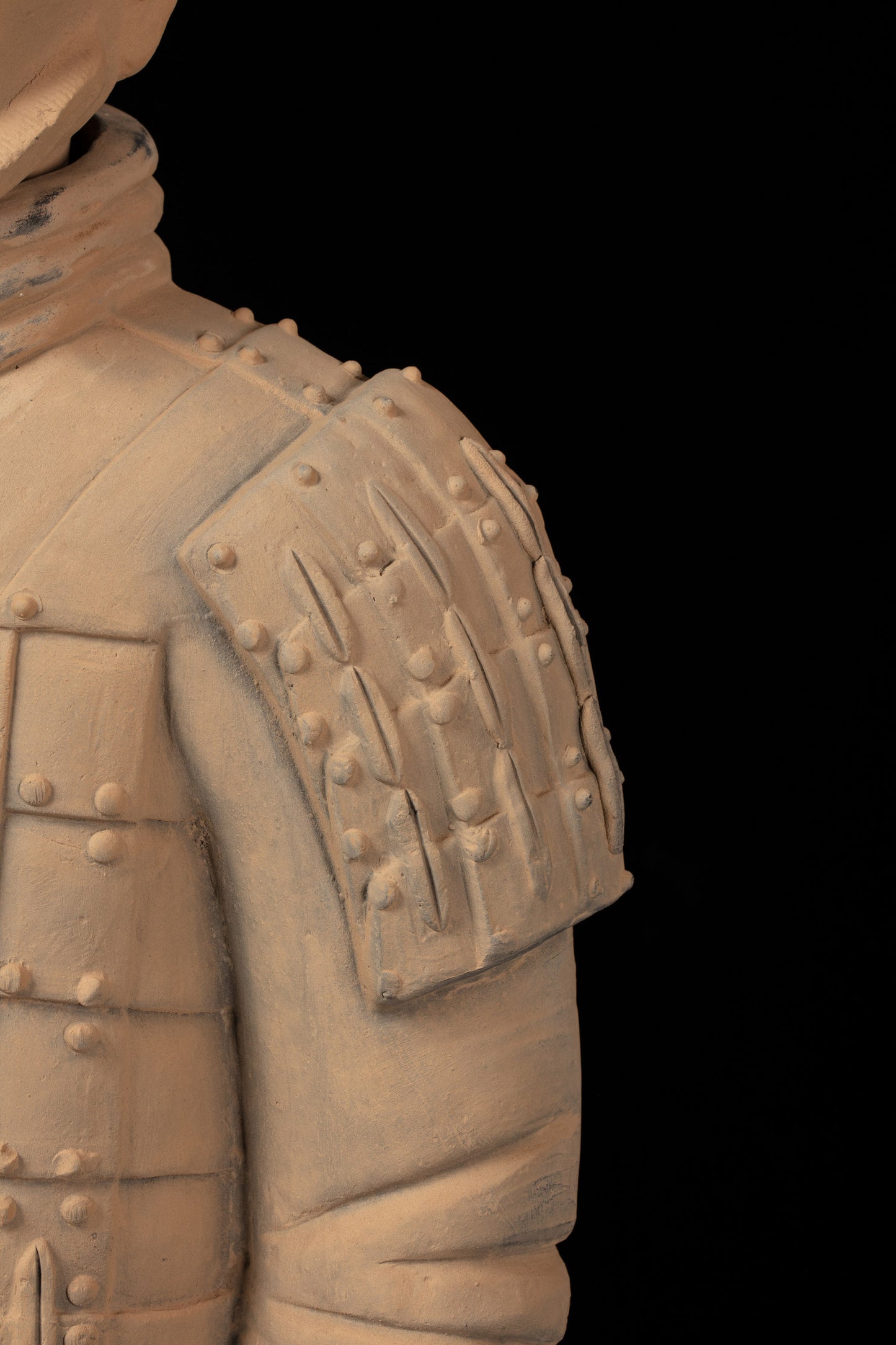 1.2M Soldier - CLAYARMY-1.2M Painted Terracotta Soldier Artistic Detail