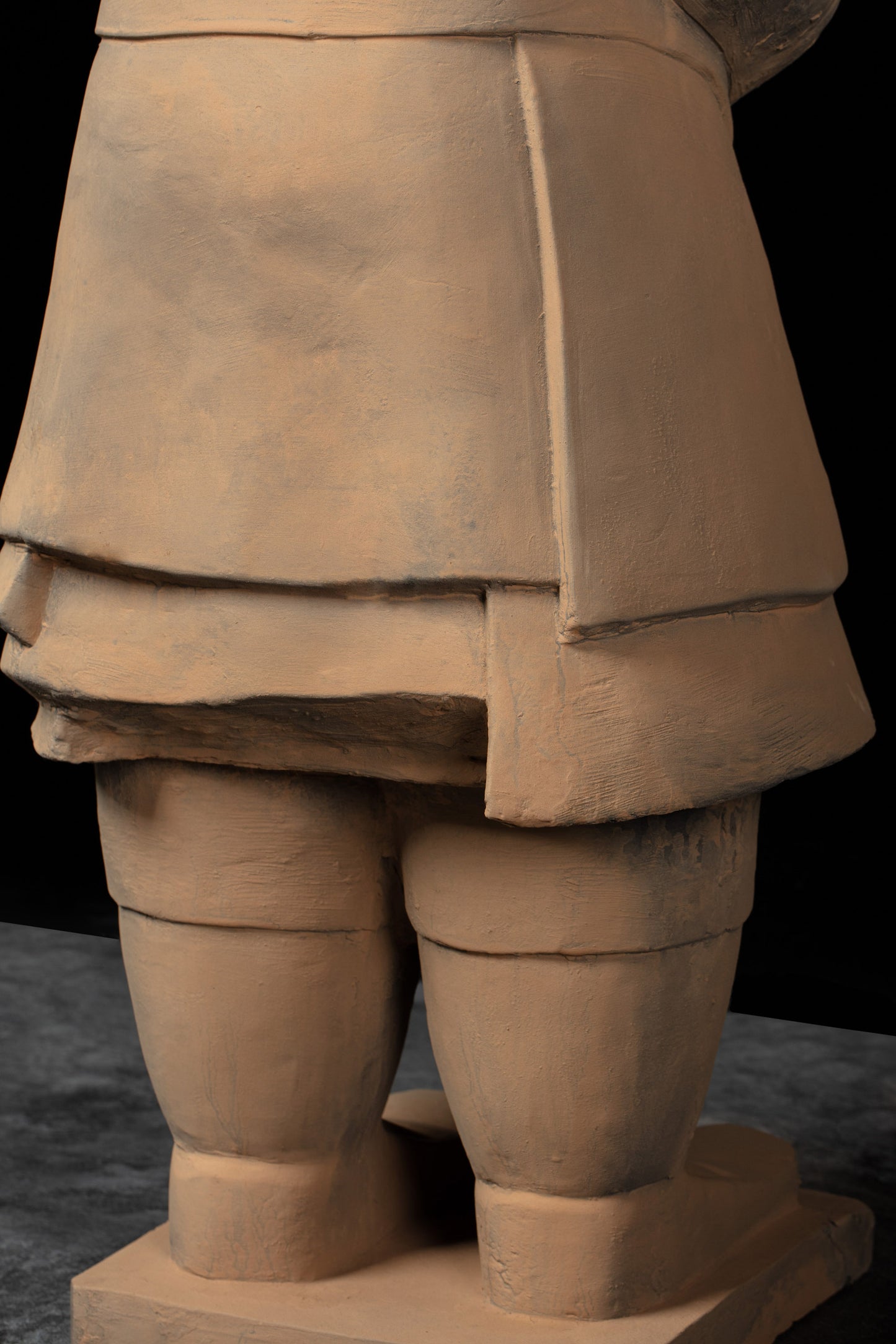 1.2M General - CLAYARMY-Dynamic Command Pose: Dynamic view of the 1.2M Terracotta Army General, capturing a dynamic command pose that adds movement and energy to the figurine.