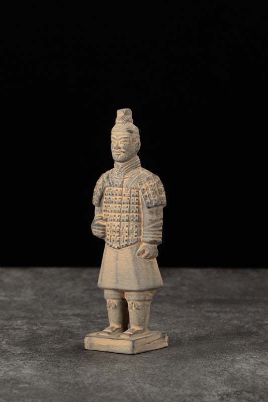 15CM Soldier - CLAYARMY-15CM Common Soldier Side View