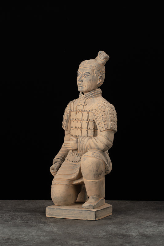 55CM Kneeling Archer - CLAYARMY-Front view of the 55CM Kneeling Archer sculpture, highlighting intricate facial features and hand-painted armor.