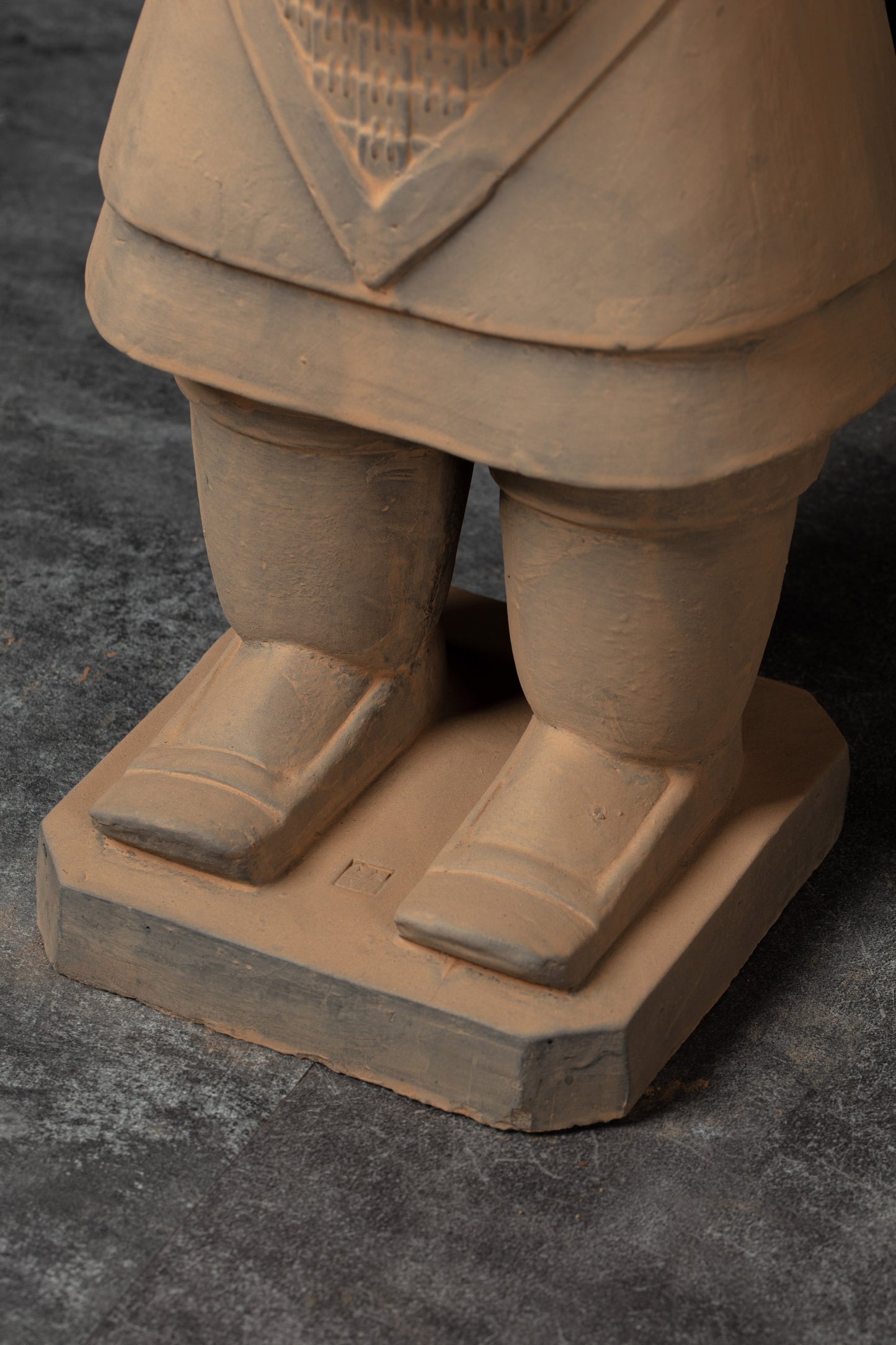 70CM General - CLAYARMY-Strategic Leadership Gaze: Close-up of the 70CM General's face, capturing a strategic leadership gaze and expressive facial features that define the figurine's character.