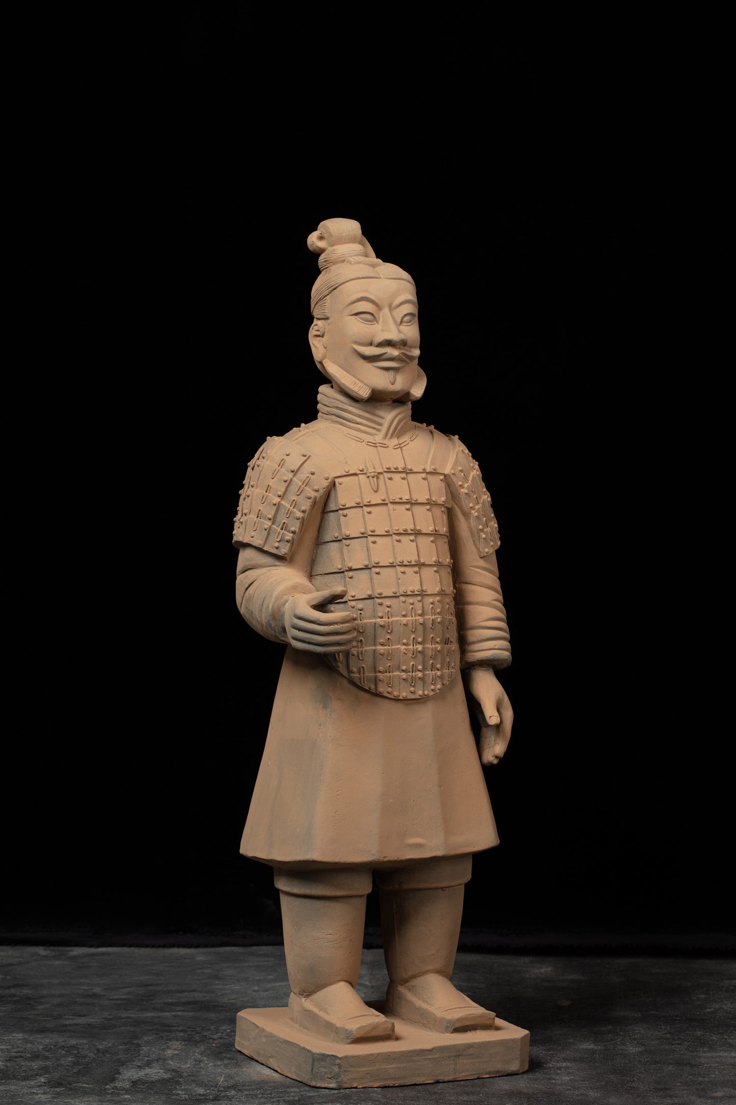 70CM Soldier - CLAYARMY-70CM Terracotta Soldier Figurine Side View