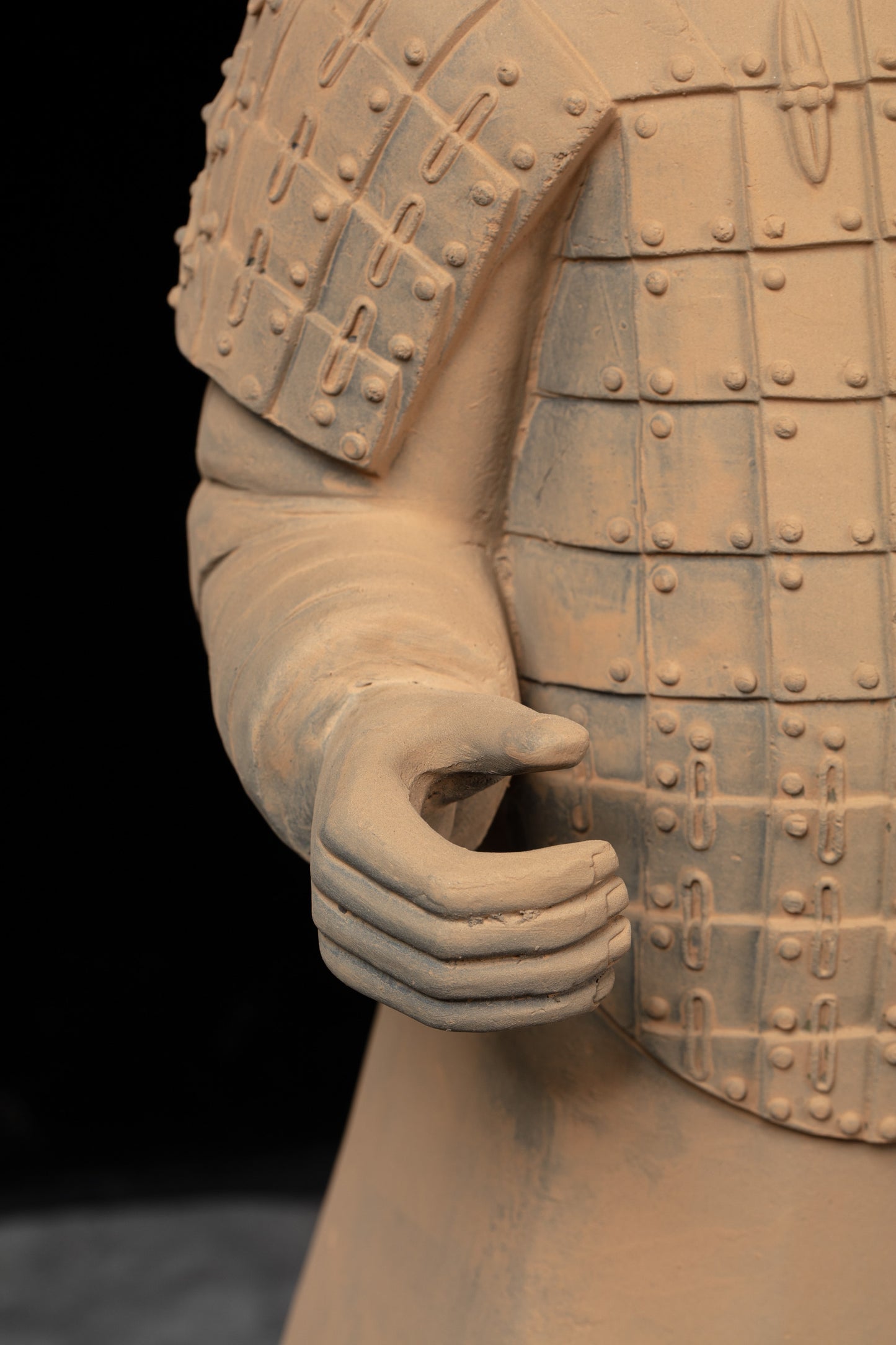 70CM Soldier - CLAYARMY-70CM Terracotta Soldier Figurine Close-up