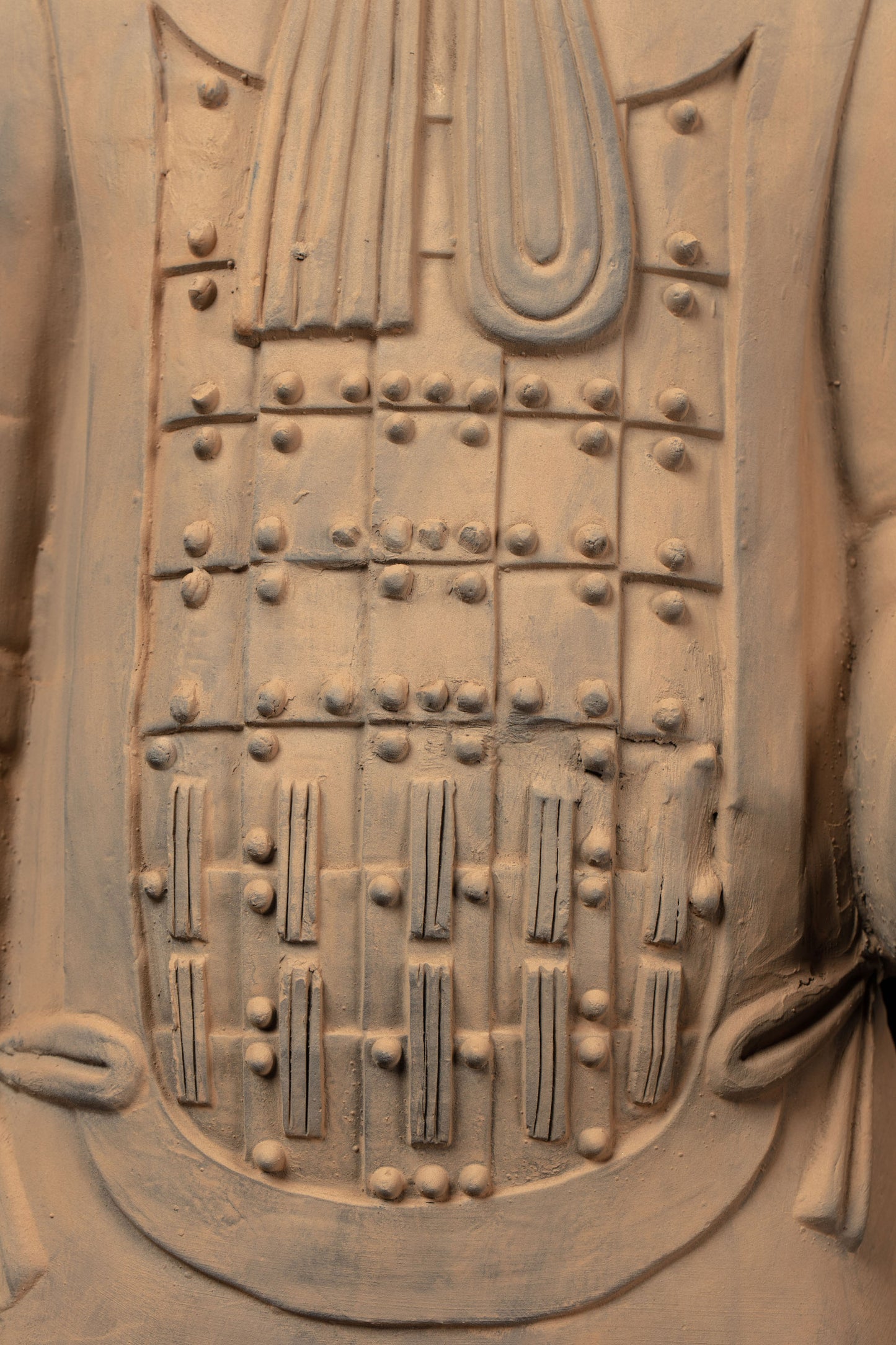 1.2M Officier - CLAYARMY-Exquisite patterns and designs painted on the armor of the 1.2M Clayarmy Officer.