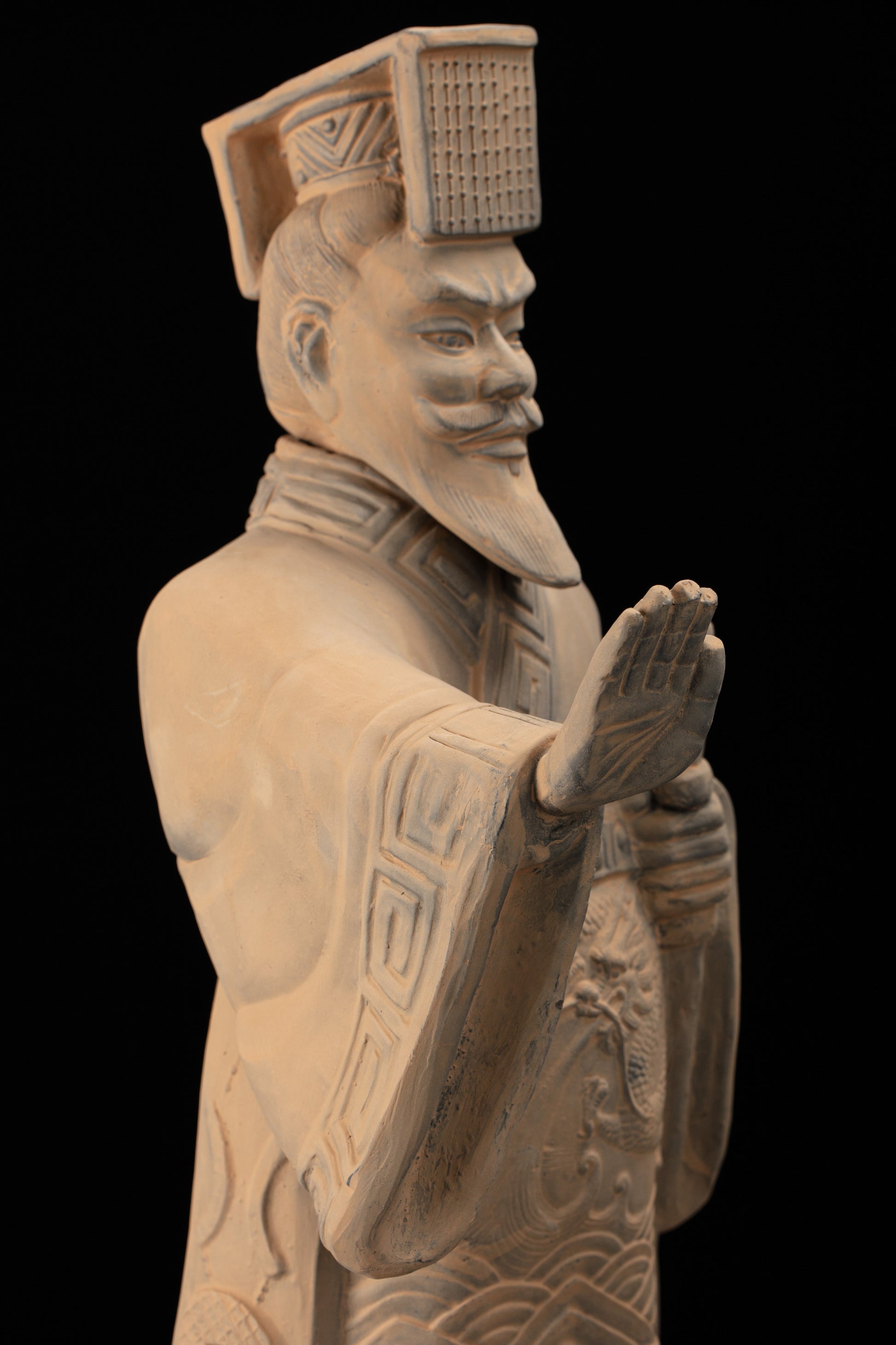 55CM Emperor - CLAYARMY -Explore the dignified posture and commanding presence of Clayarmy's 55CM Emperor Qin Terracotta Warrior.