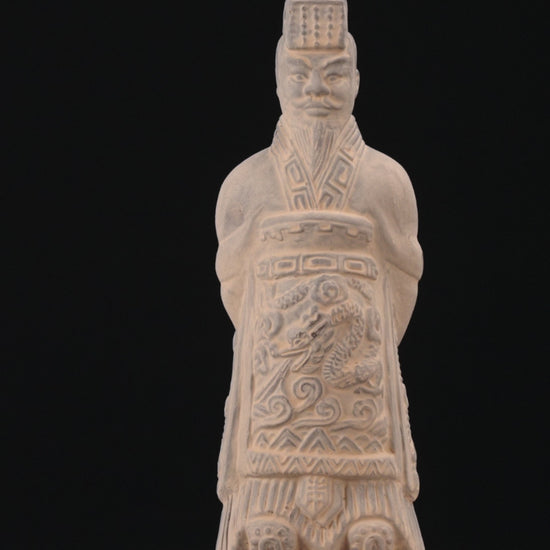 25CM Emperor - CLAYARMY - Immerse yourself in the historical narrative with a captivating video showcasing Clayarmy's 25CM Emperor Qin Terracotta Warrior. Explore the intricate details and majestic presence in every frame.